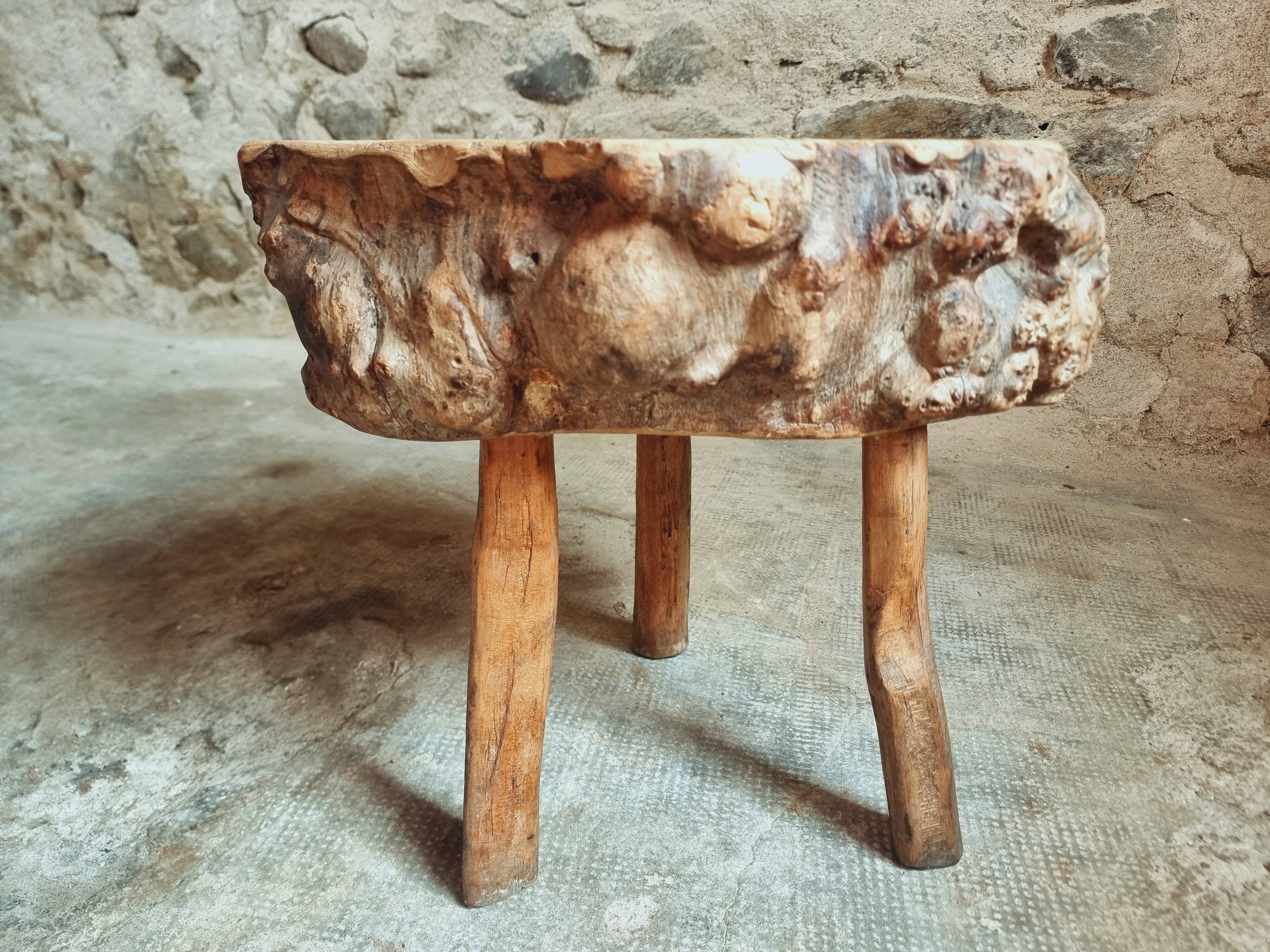 Brutalist stool in solid cherry wood – France circa 1900