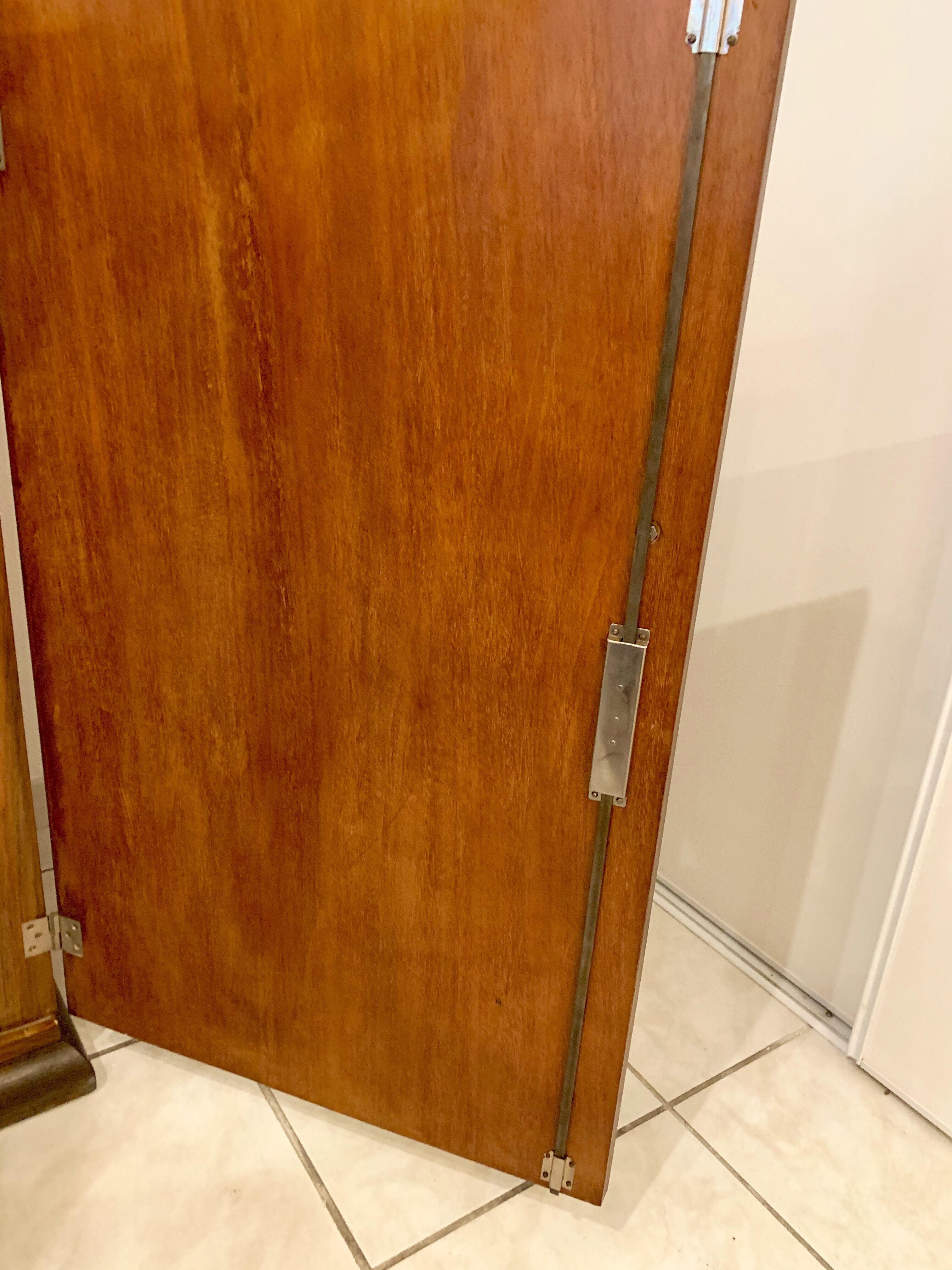 Art Deco buffet in walnut veneer