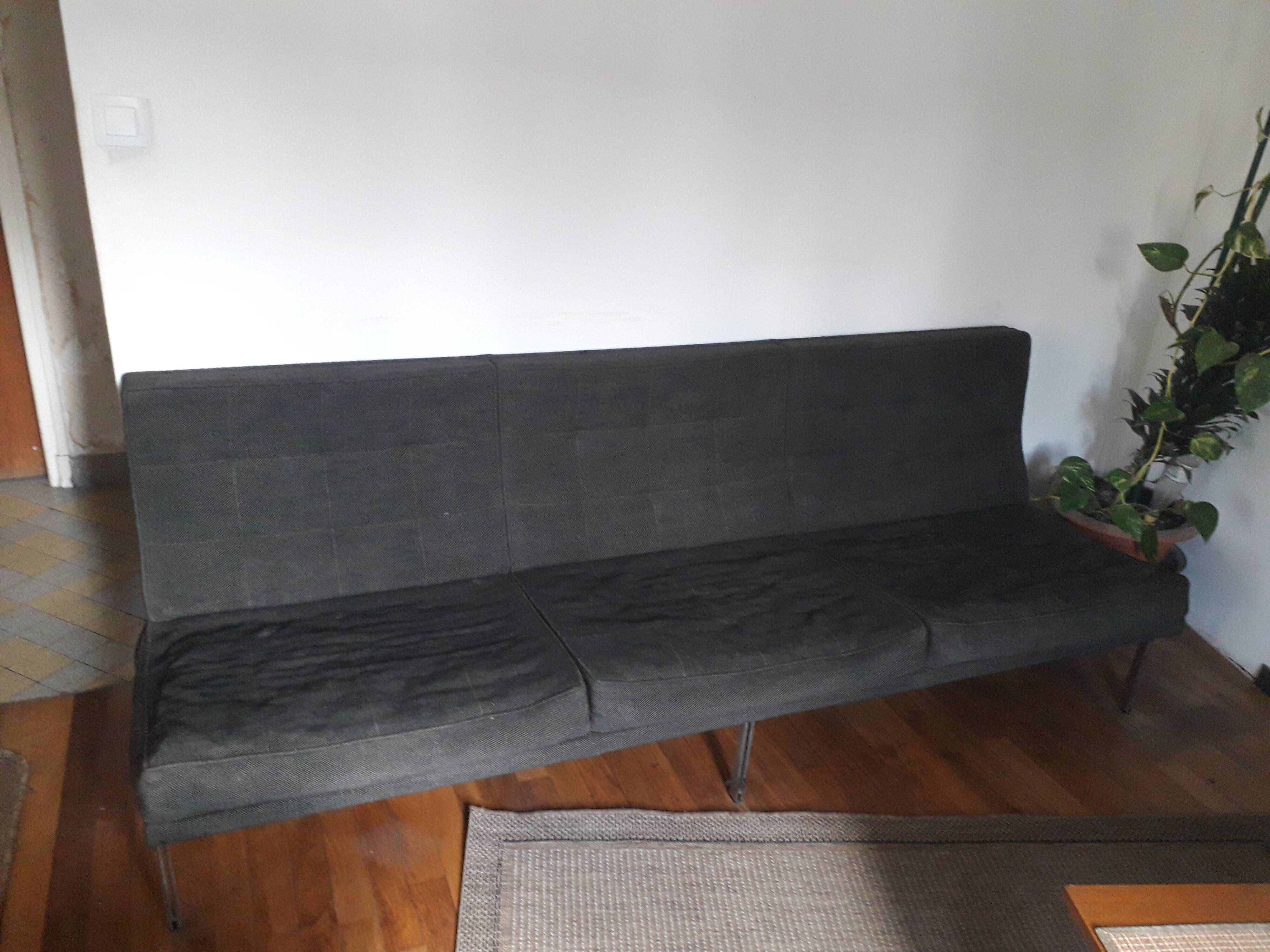 Parallel bar sofa by Florence Knoll for Knoll International 1960