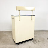 Armoire de dentiste médical industriel sur roues Allemagne 1950s