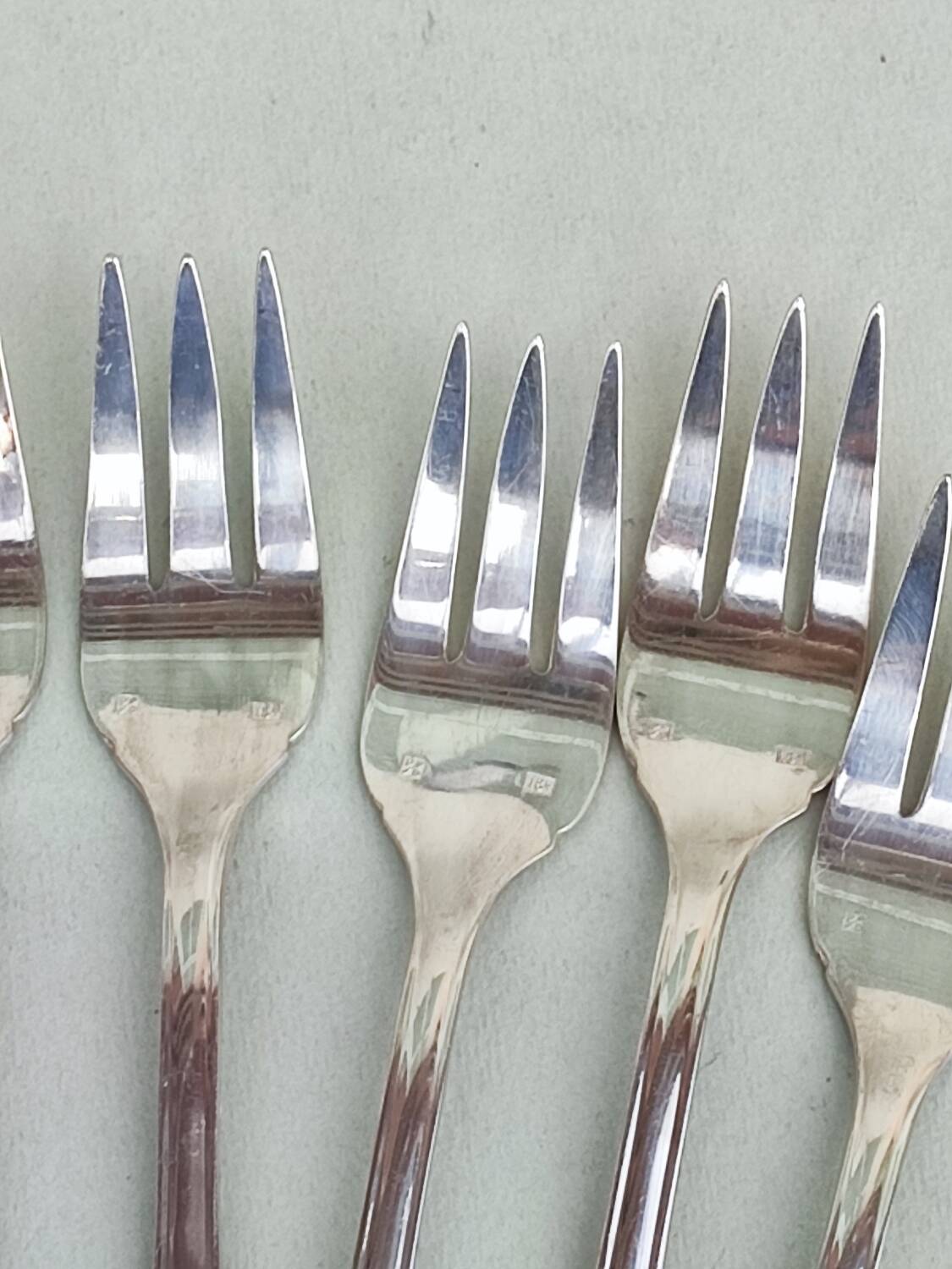 12 silverplated cake spoons