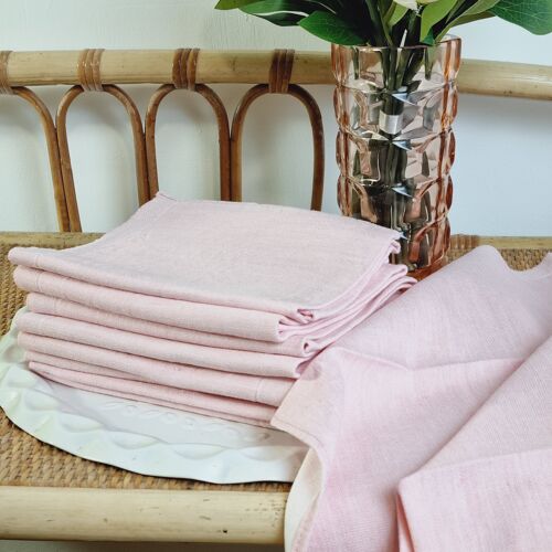 Set of 9 pink cotton napkins
