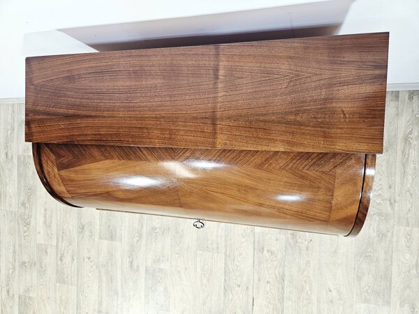 Bureau, secrétaire en noyer avec rouleau, années 1970