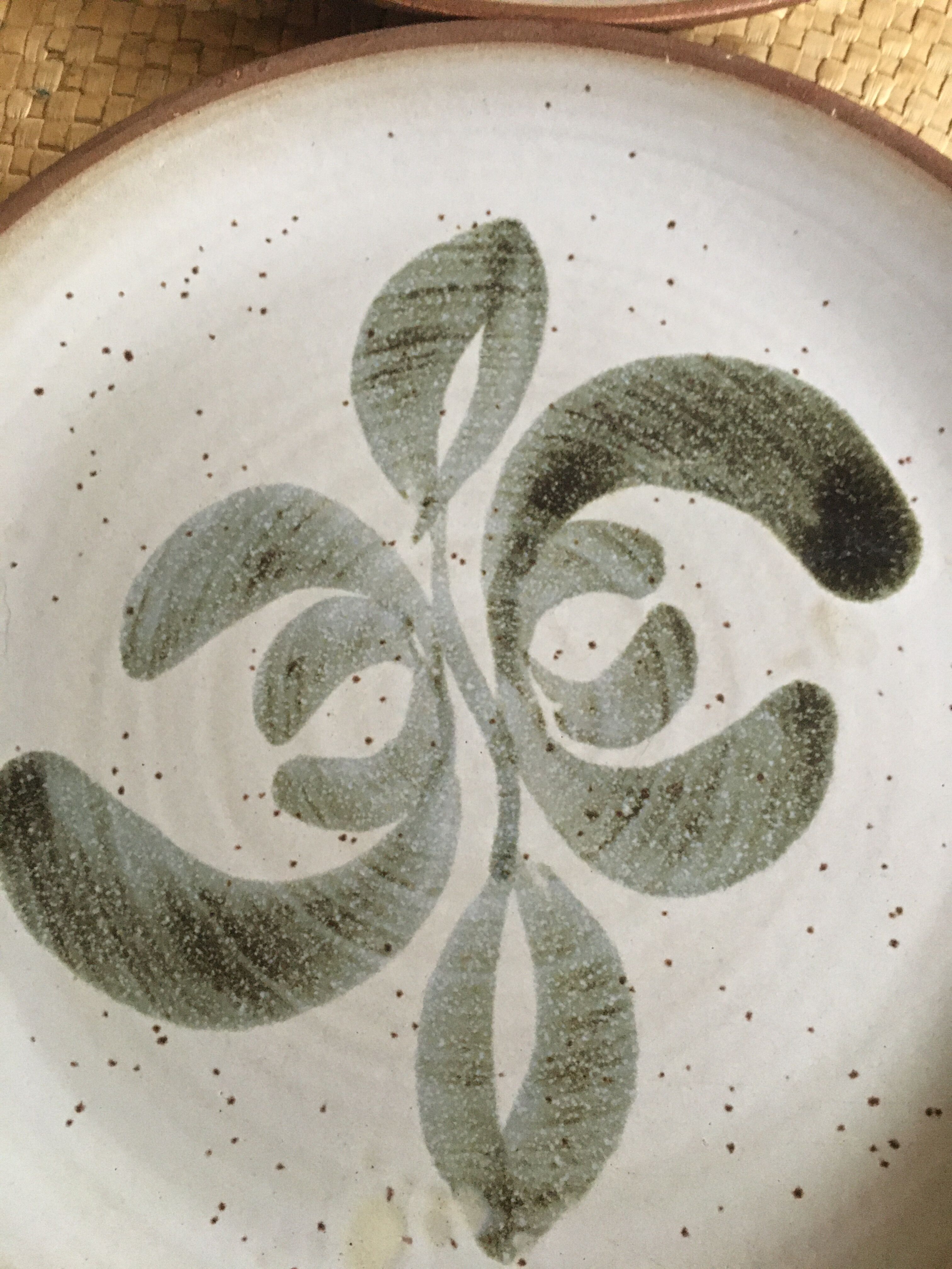 Series of 4 flat sandstone plates