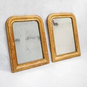 Ensemble de deux petits miroirs Louis-Philippe français dorés rouge du XIXe siècle