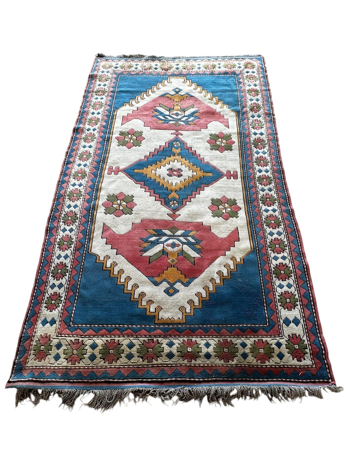 Handmade Turkish rug 170cm x 280cm