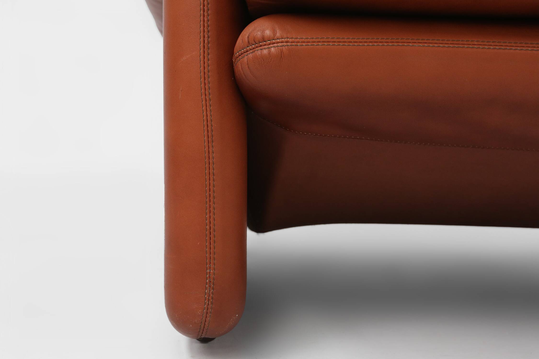 Brown leather 2-seater sofa Coronado by Tobia Scarpa for B&B Italia, Italy ca. 1960