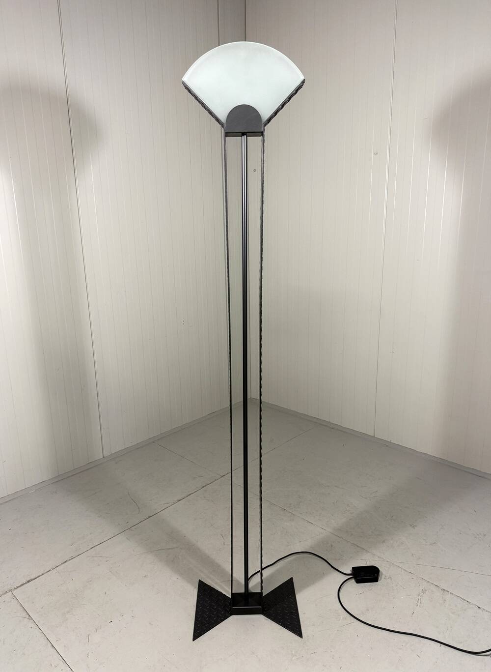 Italian steel tear plate and glass floor lamp 1980’s.