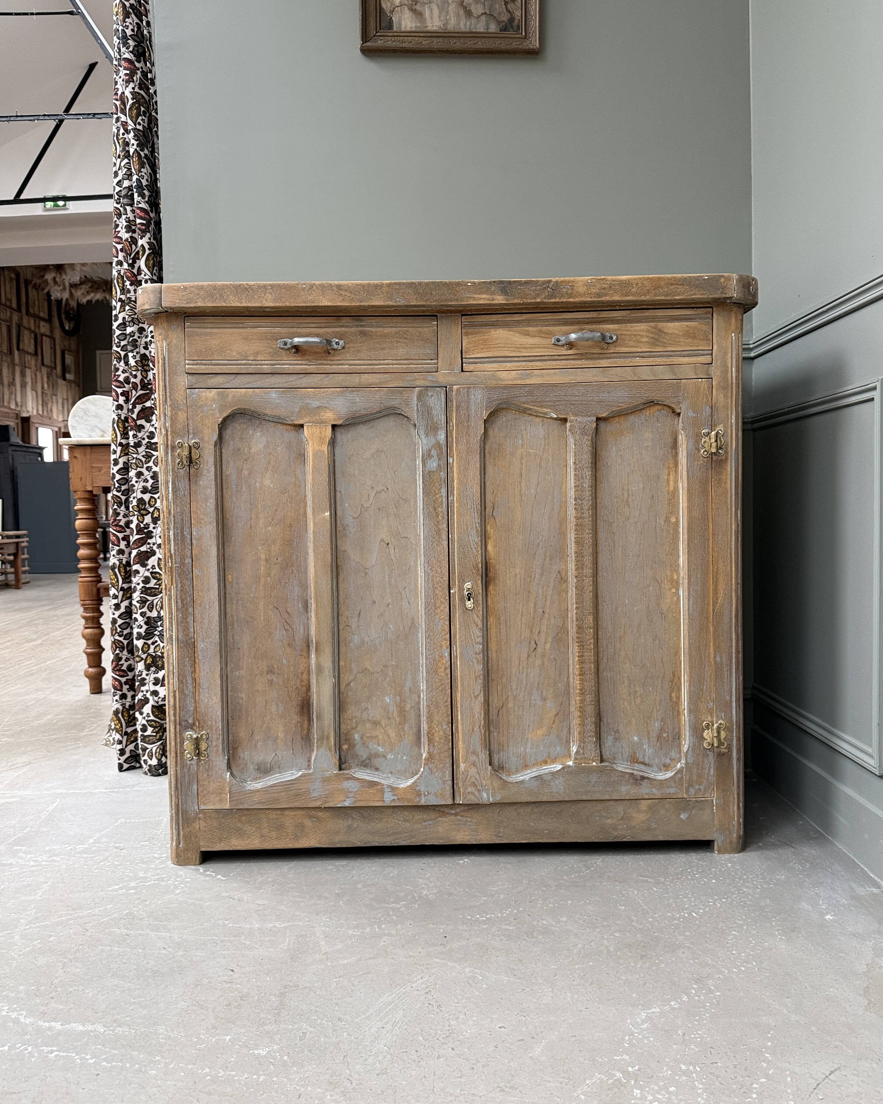 Patinated Parisian buffet (renovated)