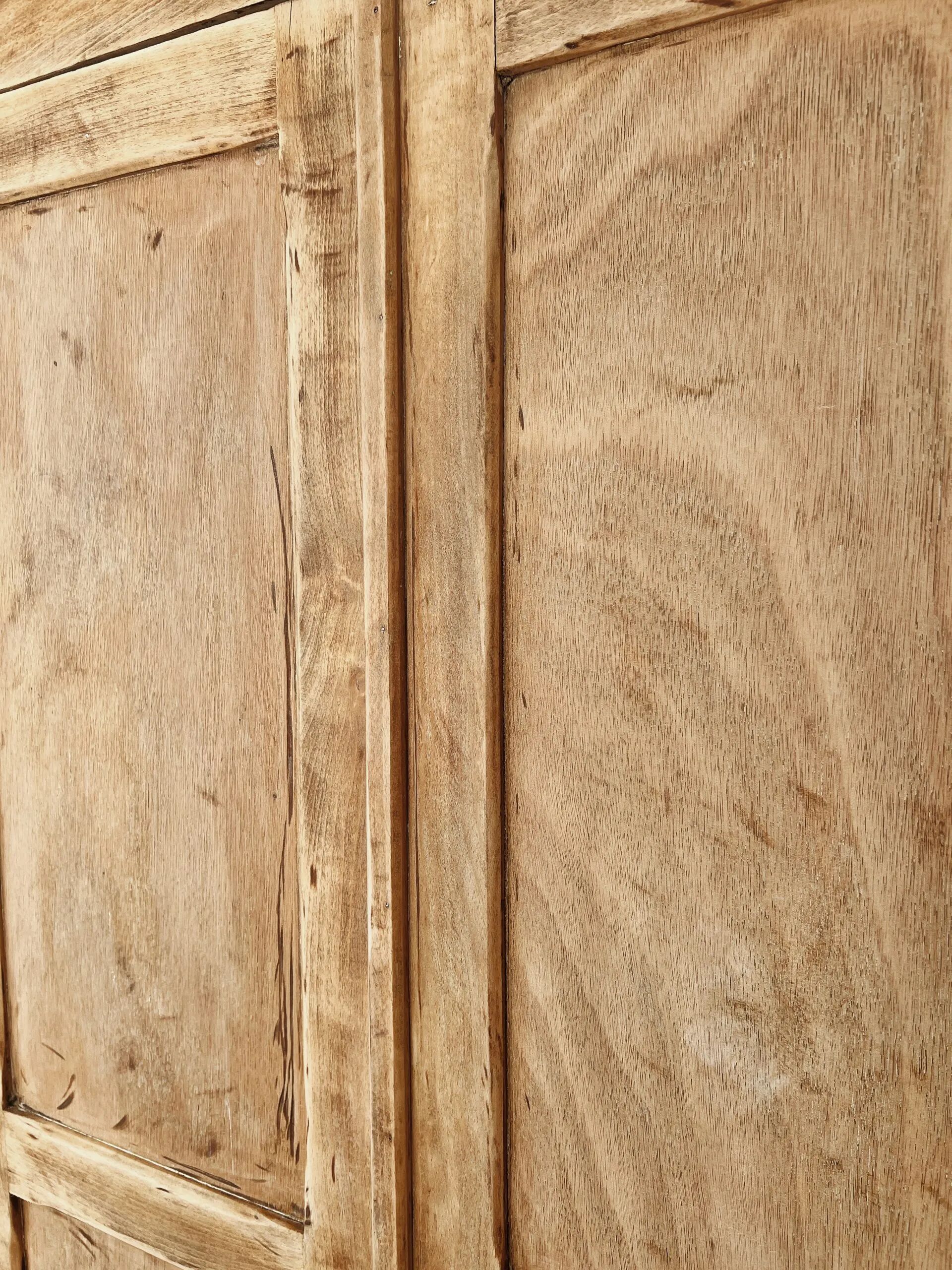 Parisian wardrobe in beech wood