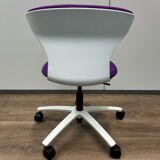 Chaise pivotante sedus turn around en tissu violet