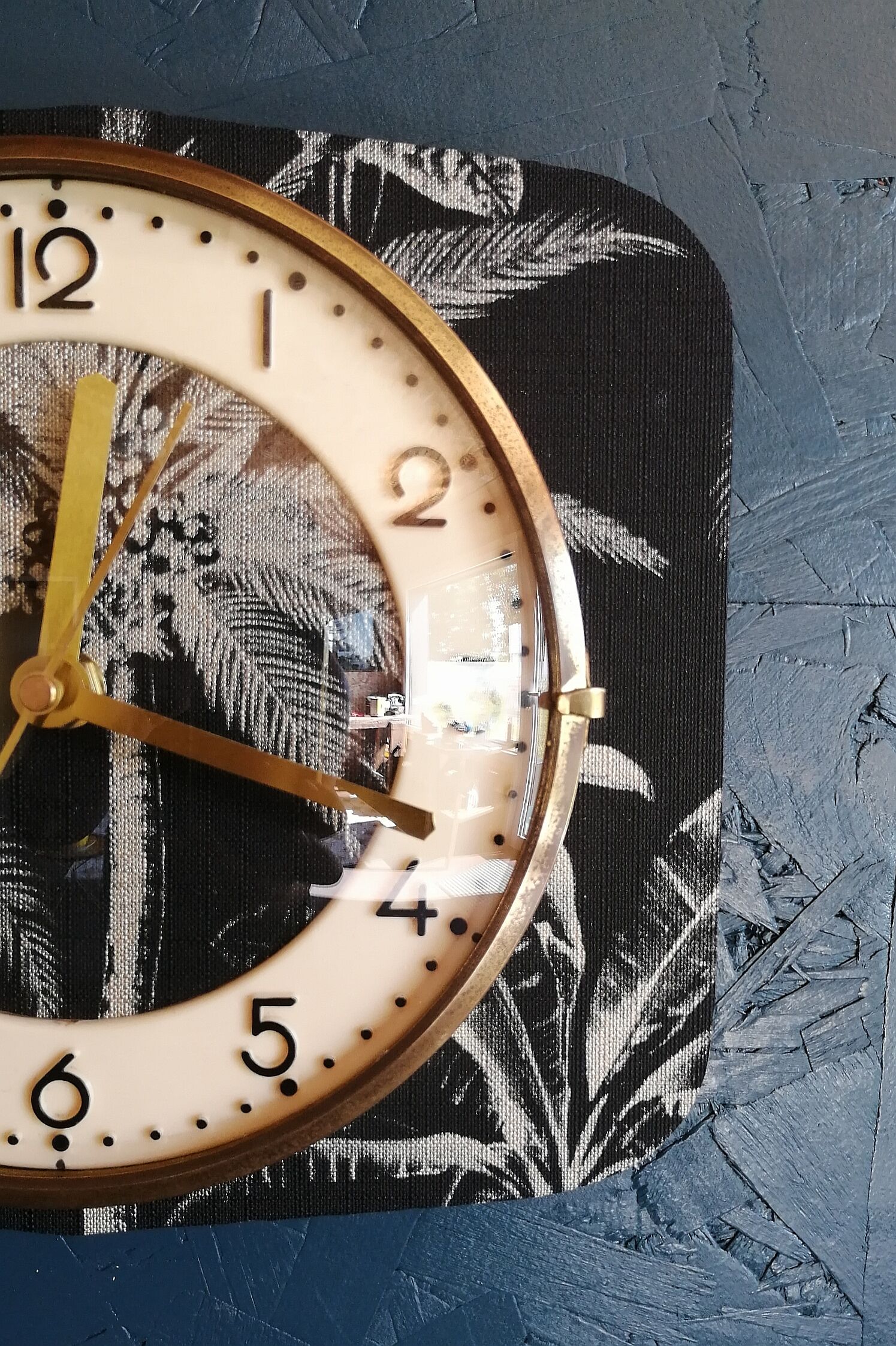 Vintage clock rectangular silent wall clock "palm tree"