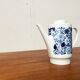 Teapot or coffee pot in German ceramic from the mid-century, Hamburg Form 20 series decor Blumenspiel by Lieselotte Kantner for Melitta, 1960s.