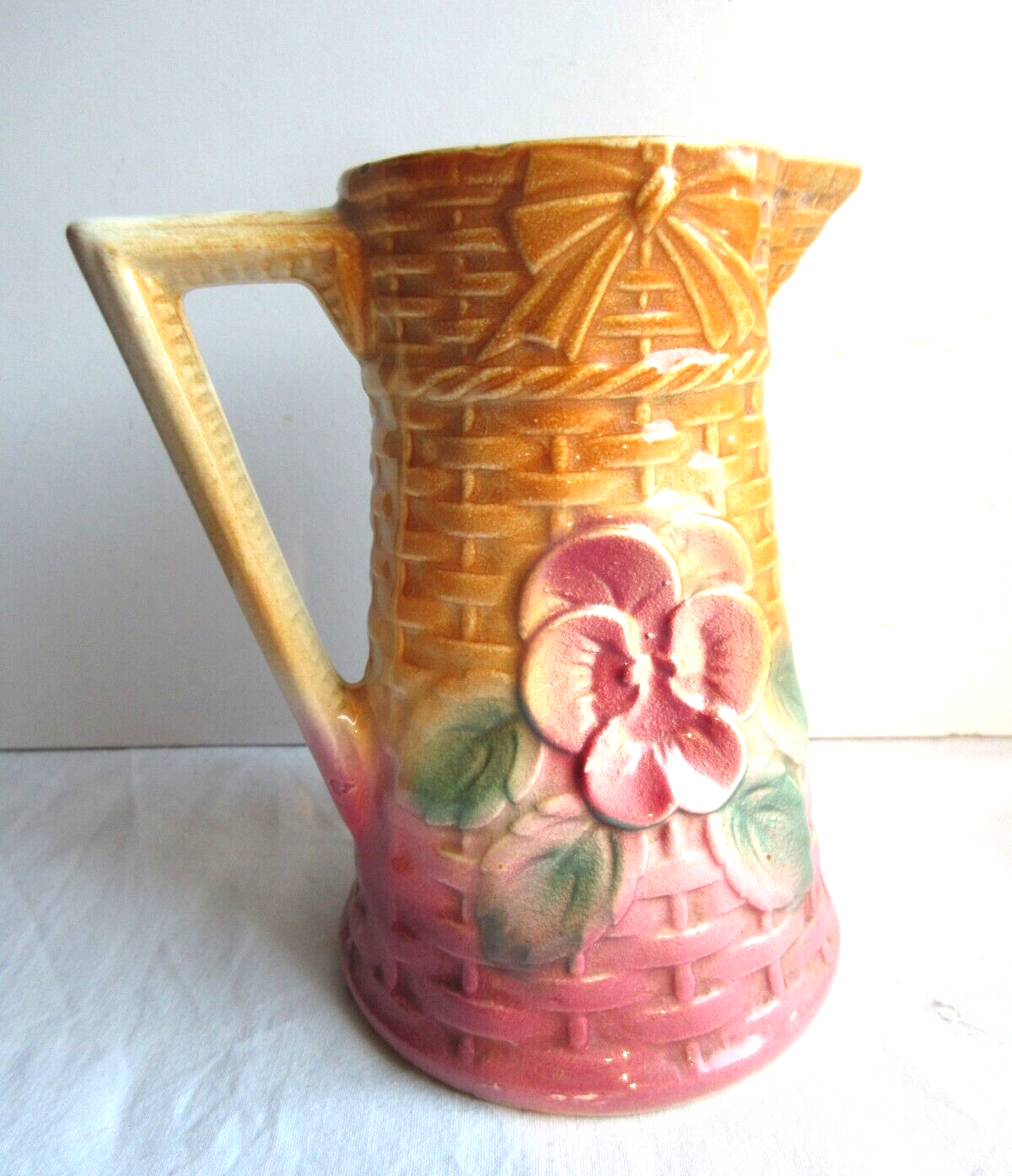 Pitcher old slurry, decoration of thoughts and knot, N° 669, Onnaing?