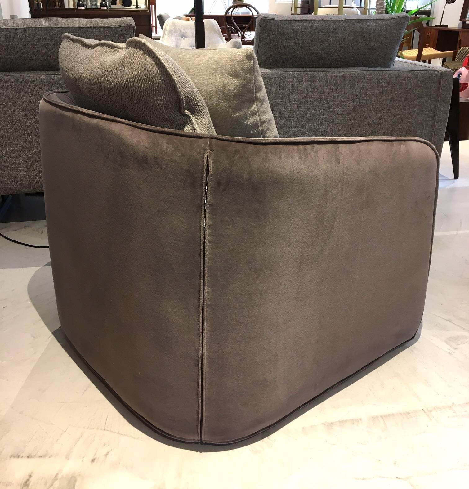 Fauteuils en velours violet par Arketipo