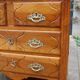 Petite commode parisienne Louis XV en noyer du 18e siècle