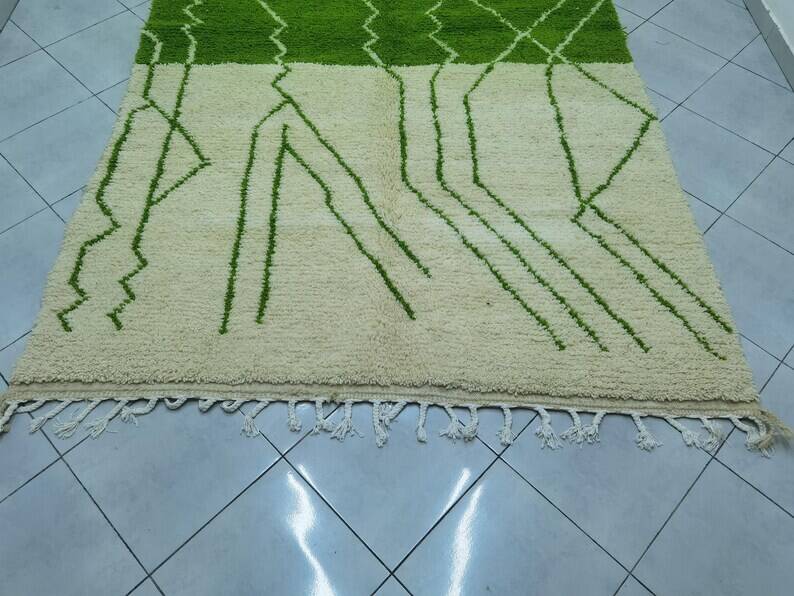 Handmade Moroccan rug 200cm x 300cm