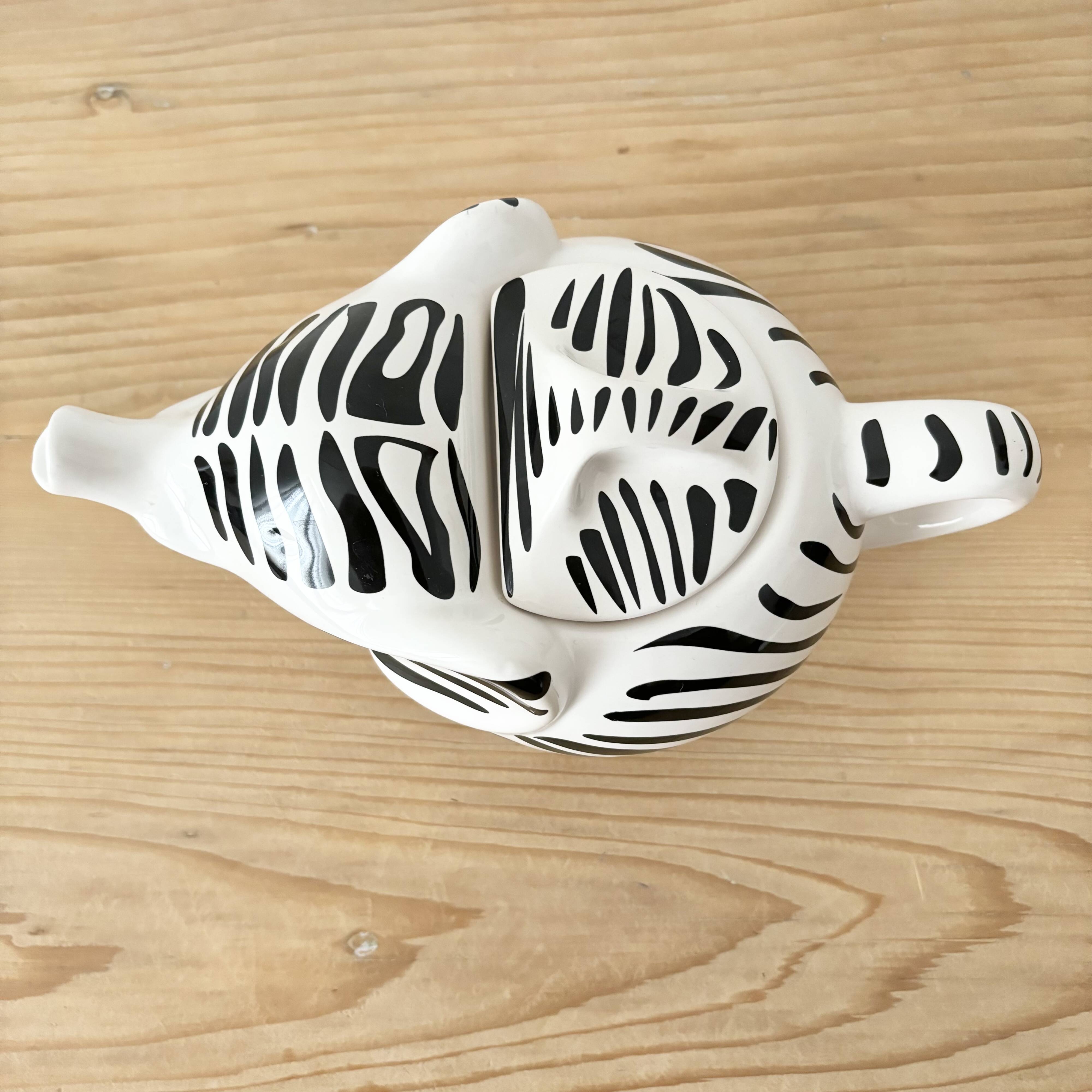 Striped elephant teapot