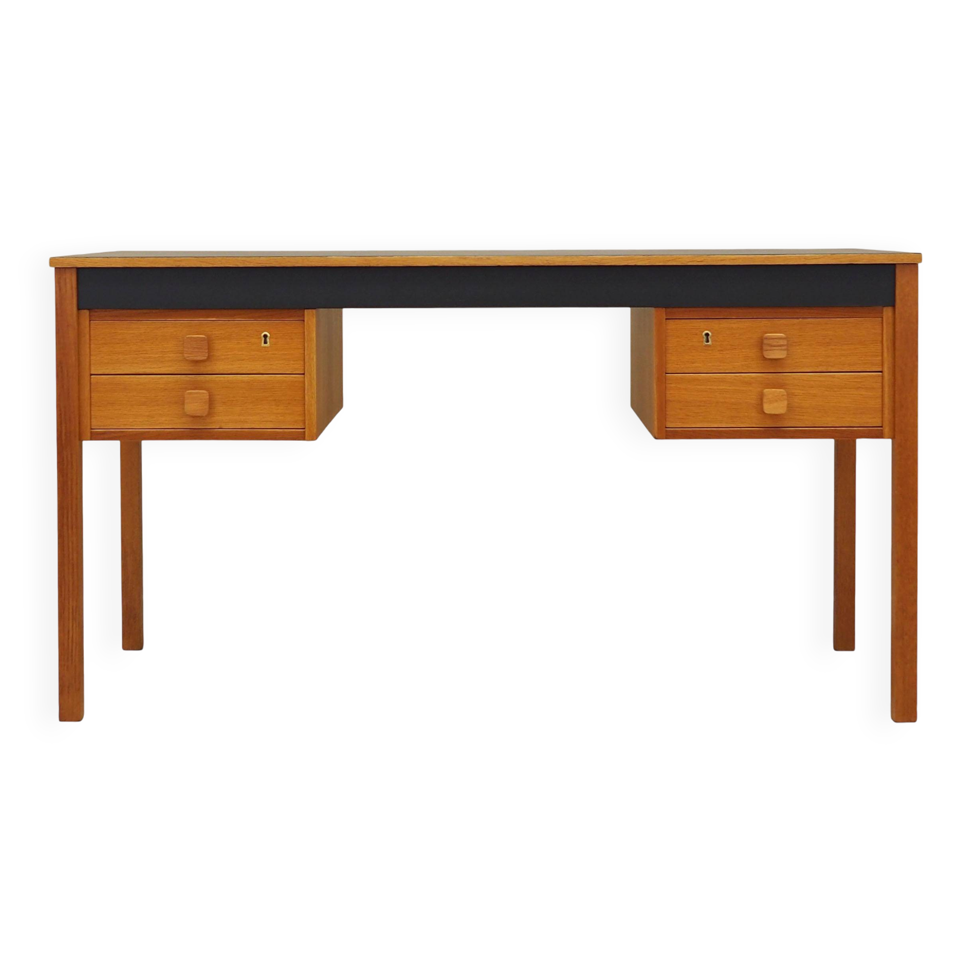 Ash desk, Danish design, 1970s, production: Denmark