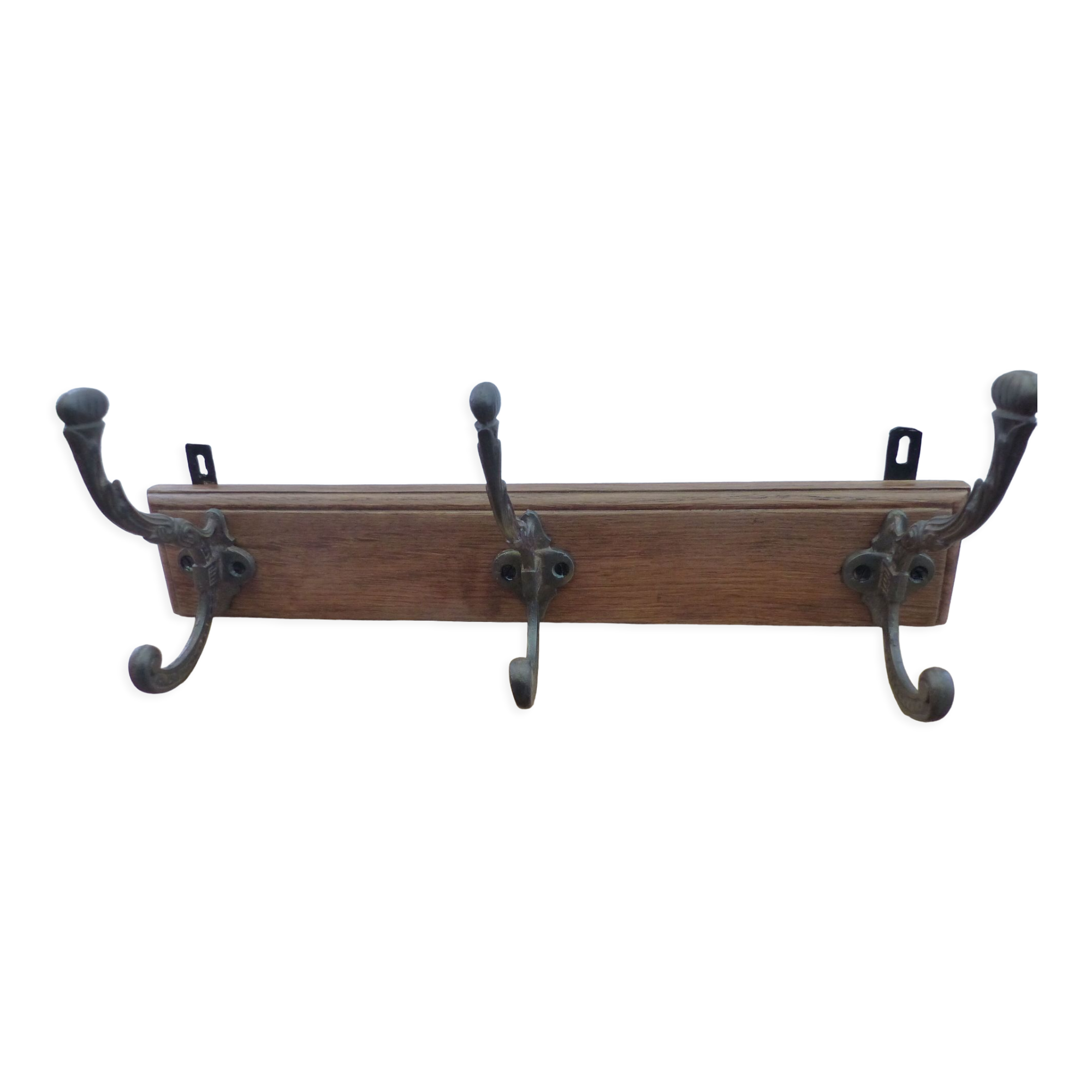 Wall coat rack