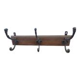 Wall coat rack