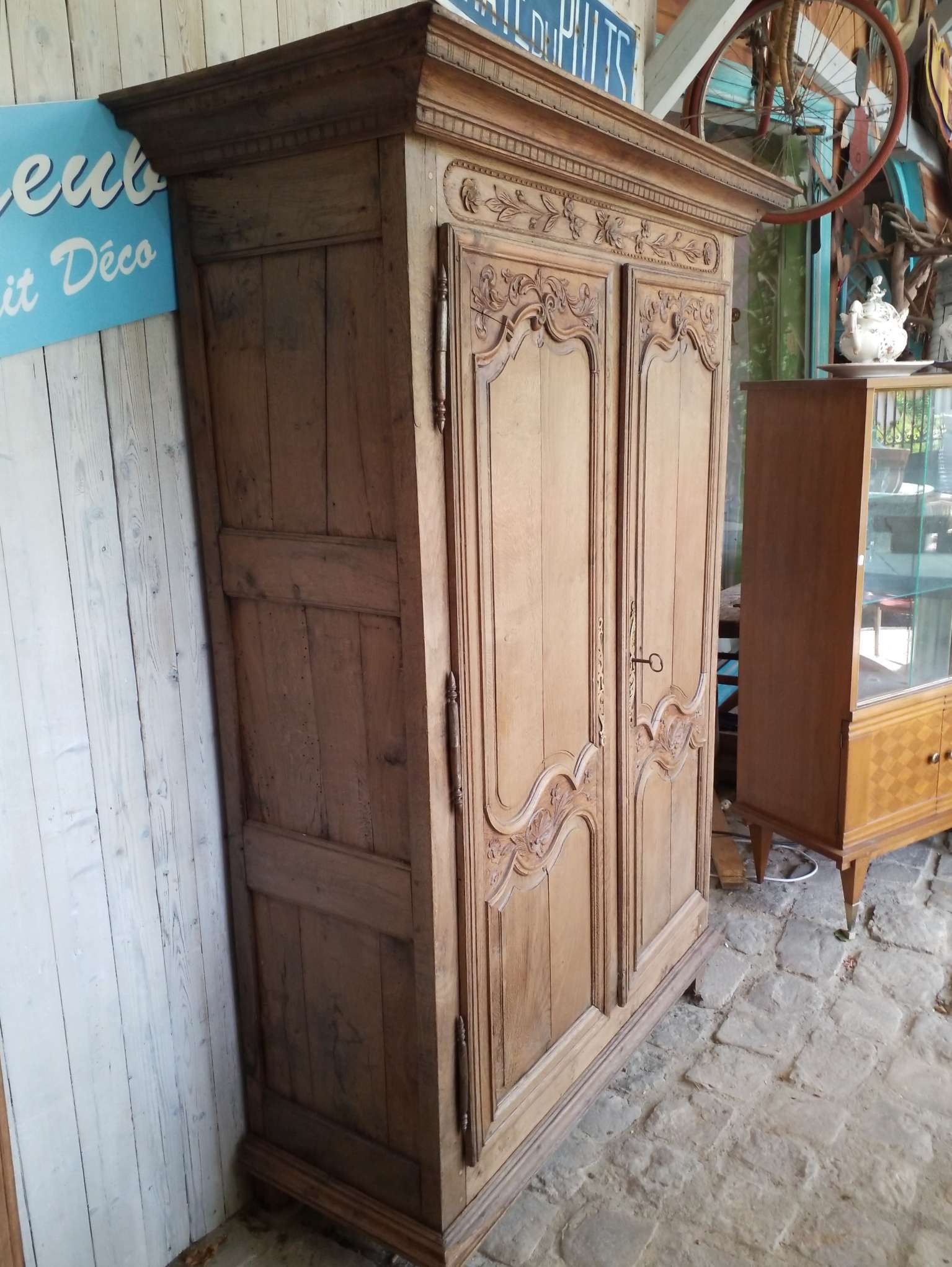 Armoire en chêne