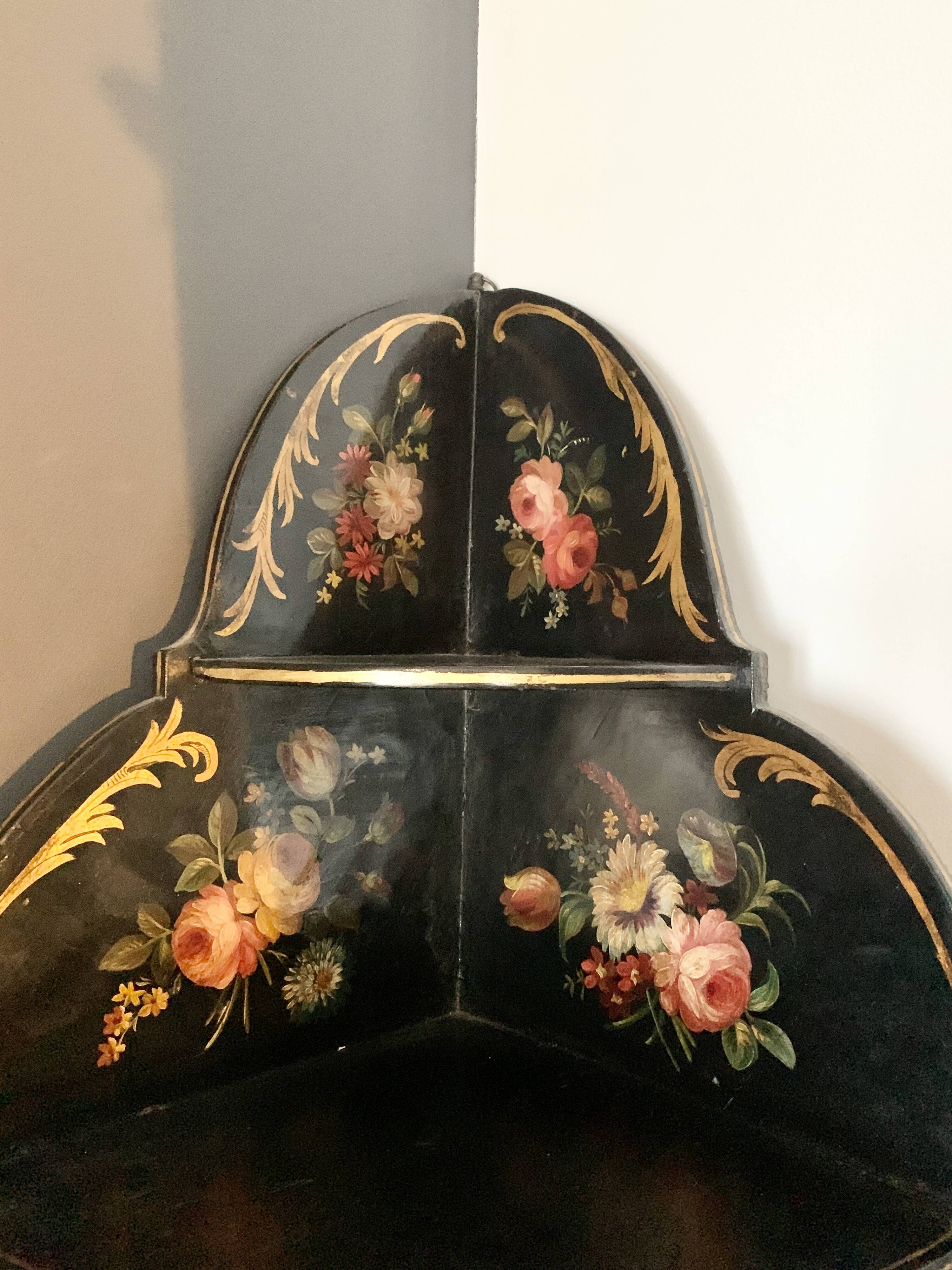 Napoleon III corner shelf