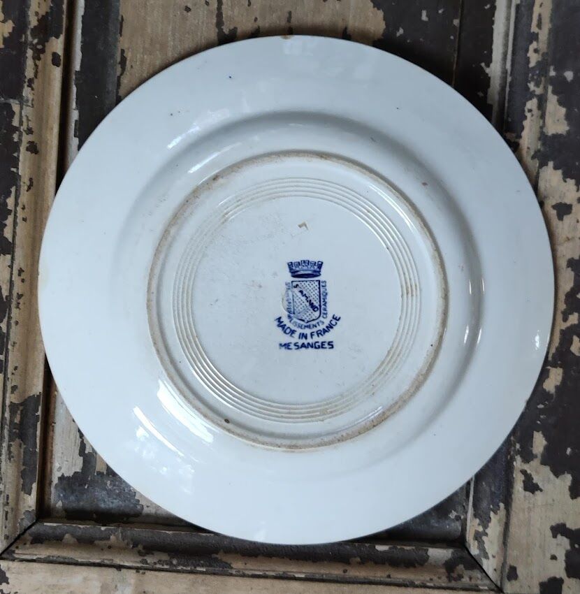 Set of four flat plates in iron earth