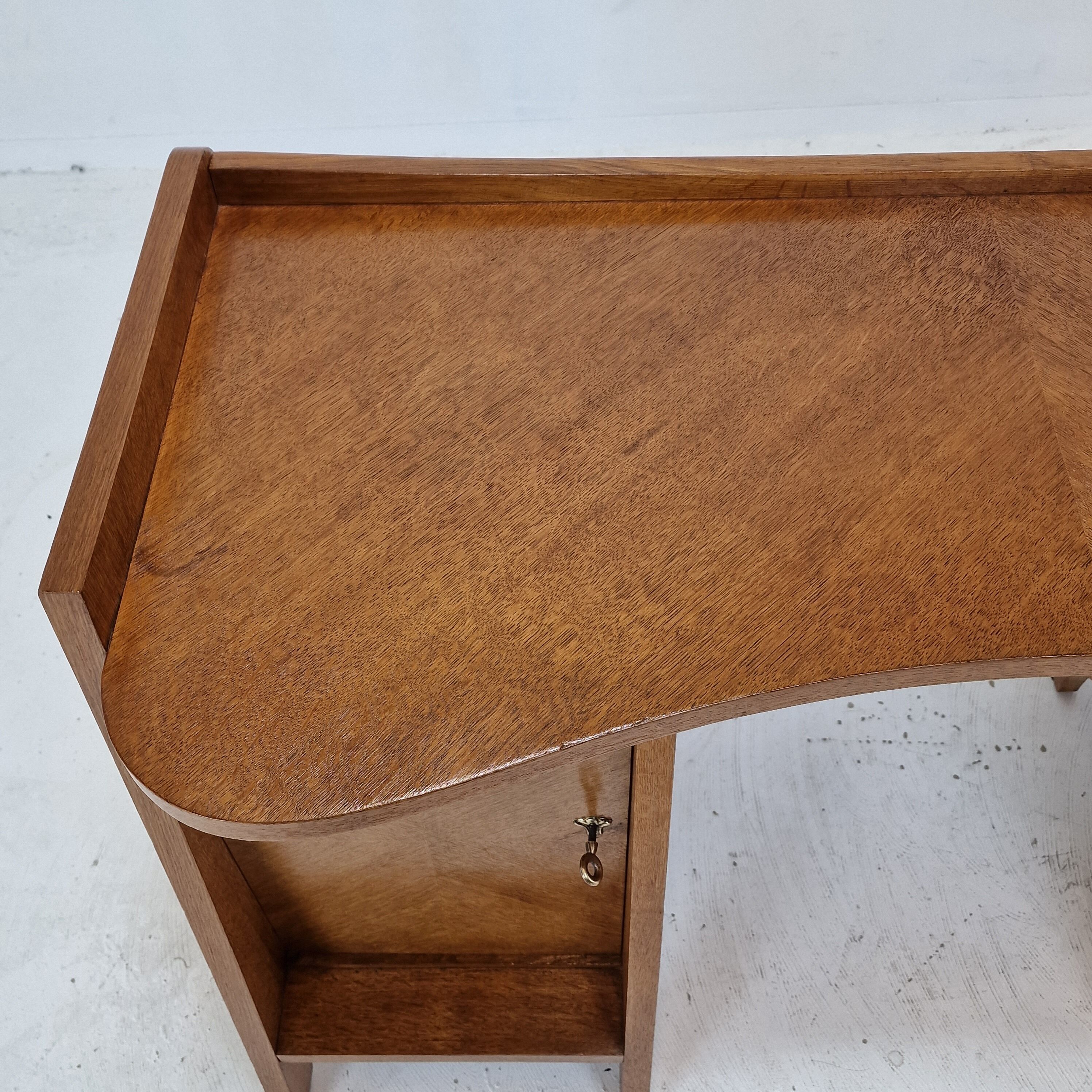 Italian Oak Writing Desk, 1960s