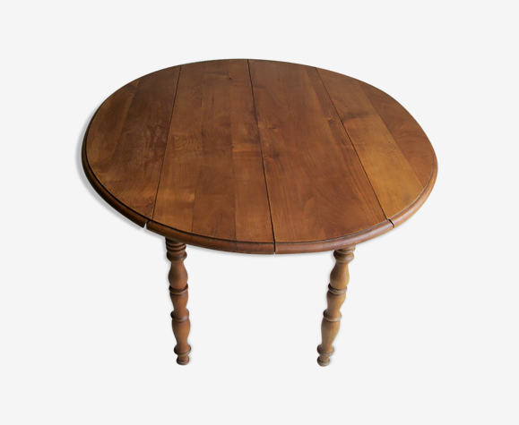 Oval table
