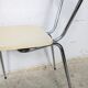 Chaise en formica