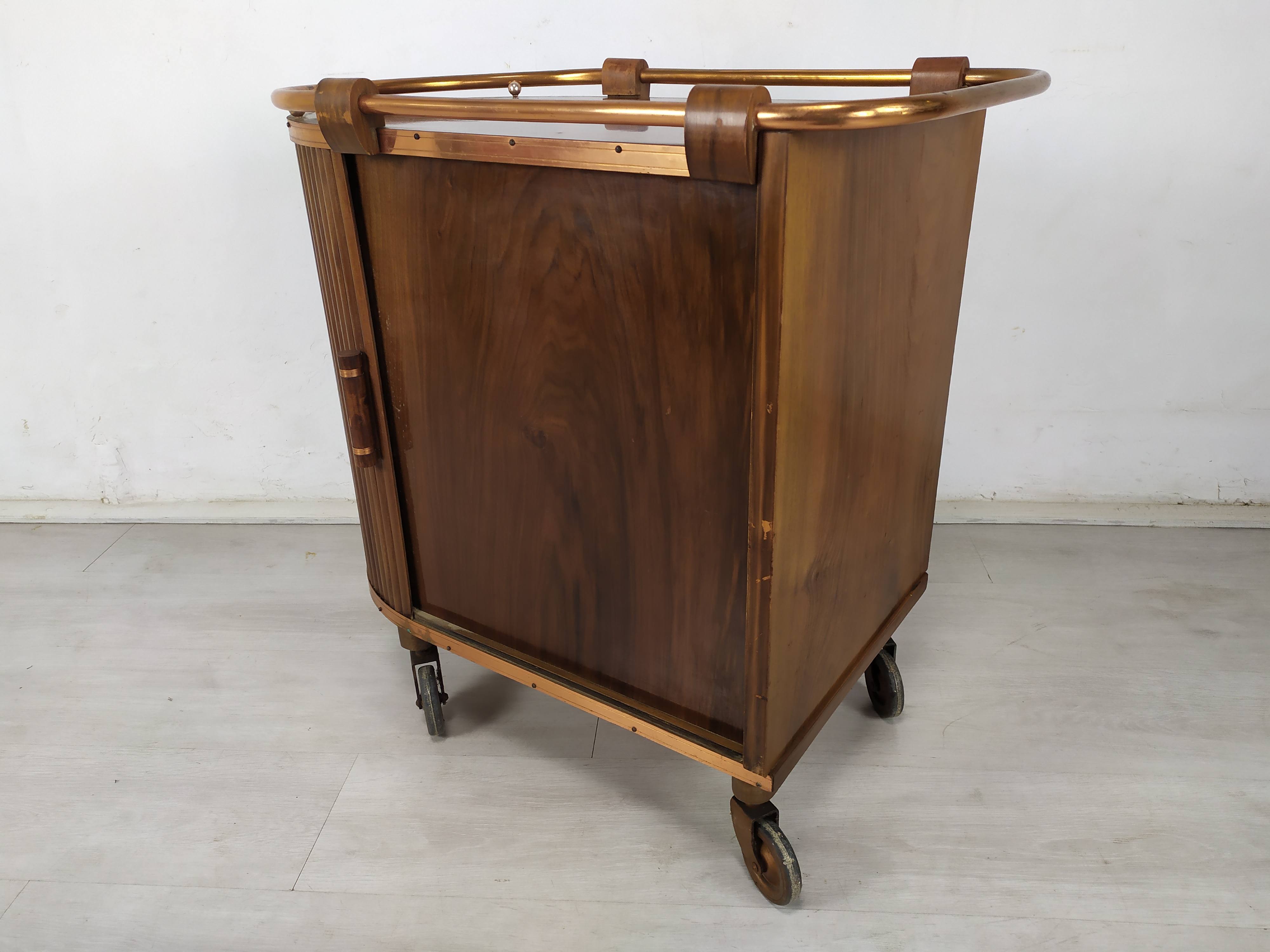 Rolling service art deco bar