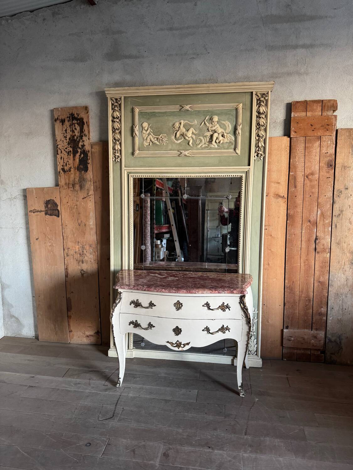 Louis XV style chest of drawers stamped Delorme