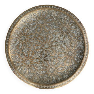 Oriental tea tray in brass or copper, pretty 20th century filigree work