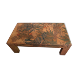 Table en cuir gravé