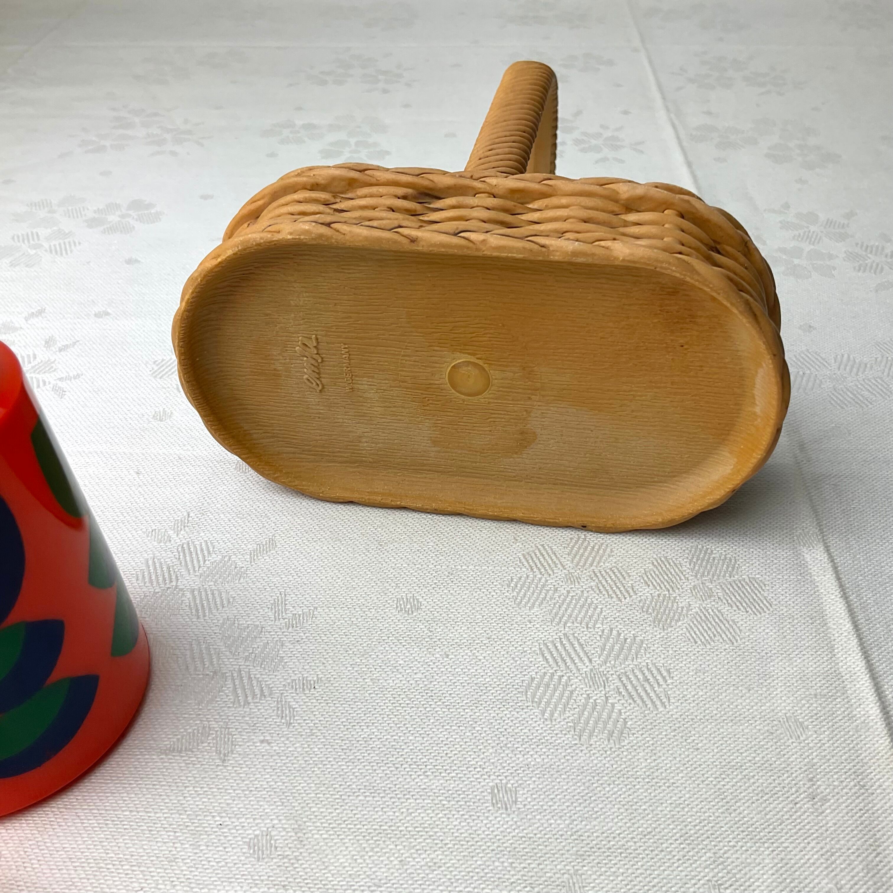 Vintage salt and pepper shaker Emsa