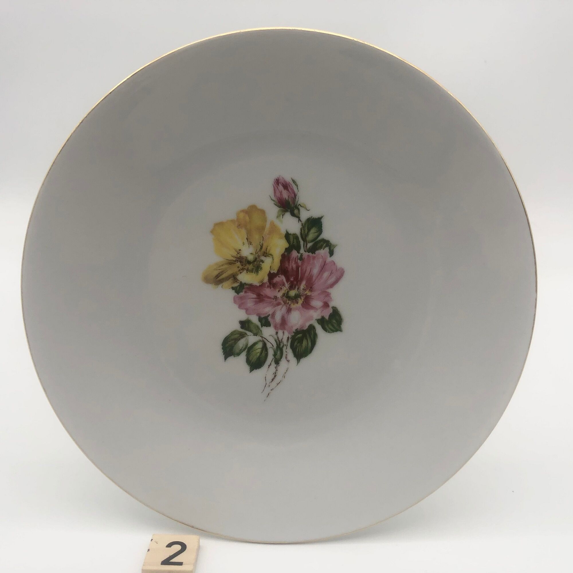 Hutschenreuther Arzberg-Bavaria Germany, 4 Porcelain dessert plates