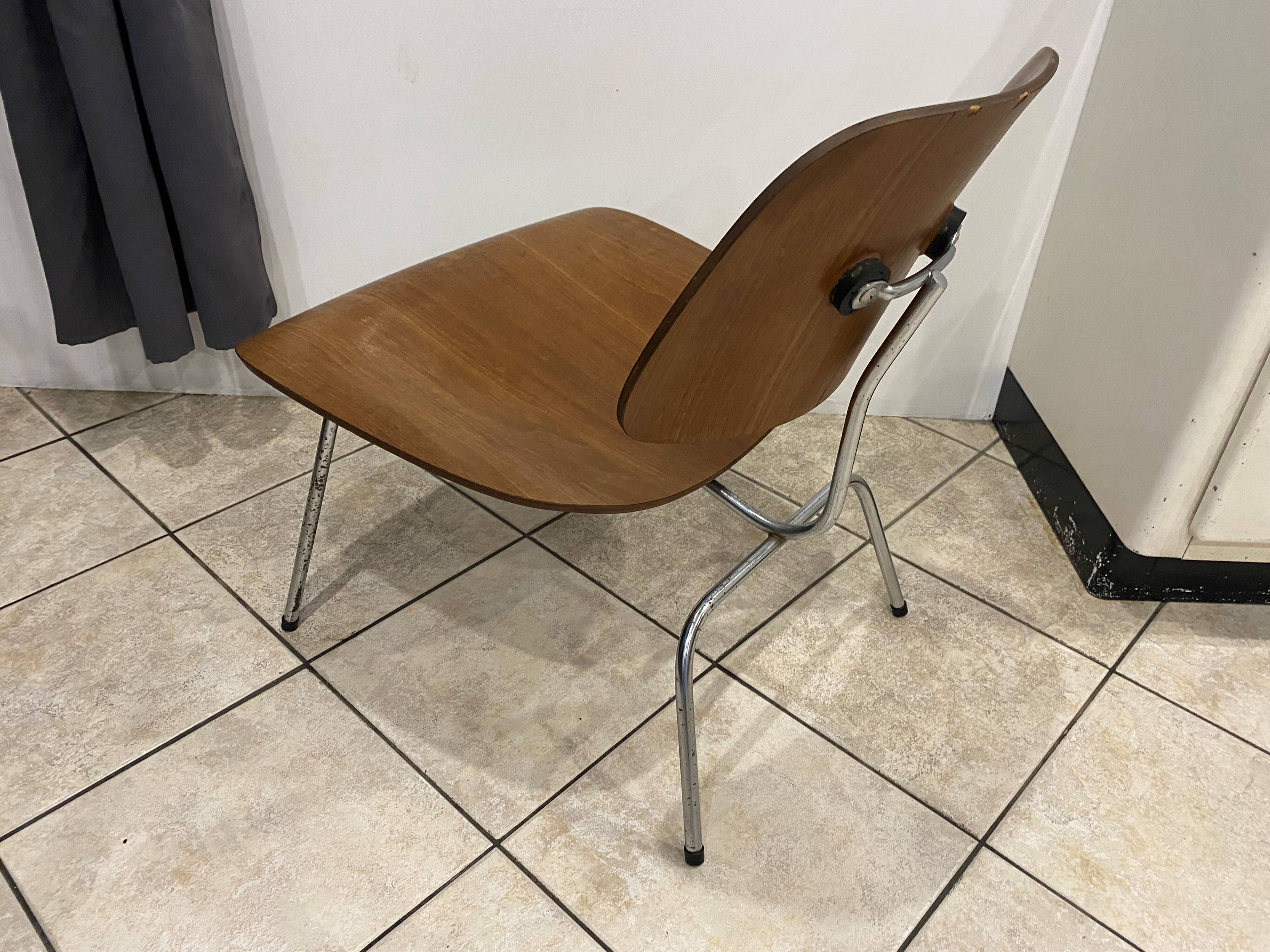 LCM Lounge Chair Metal Eames Herman Miller 1950