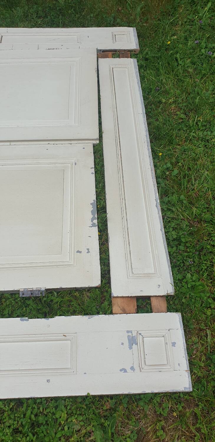 Pair of doors and their frame