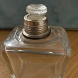 Flacon de parfum ancien bouchon en métal argenté