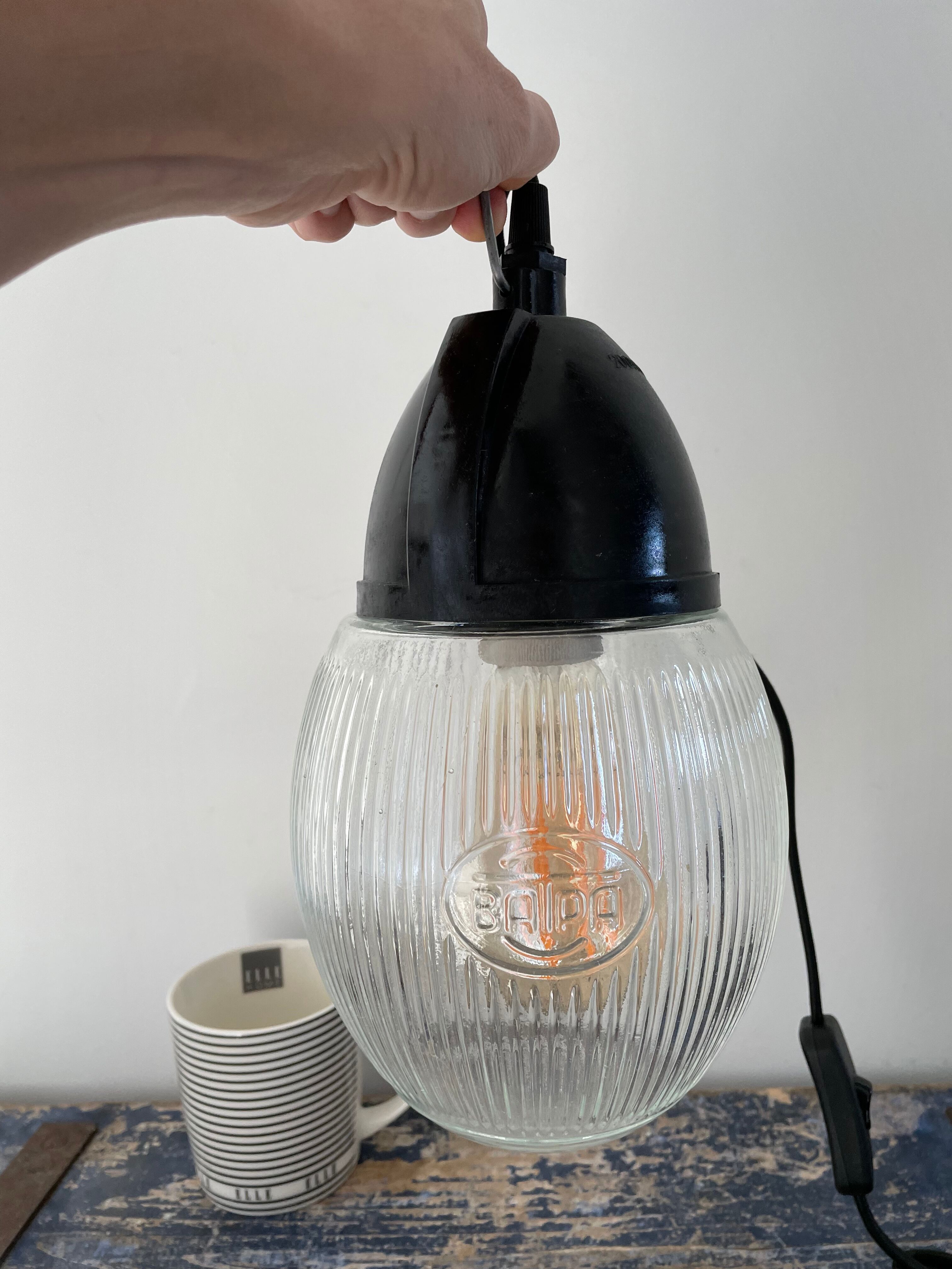 Lampe baladeuse industrielle globe vintage électrifiée à neuf