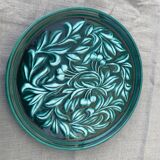 Centerpiece in slip patterns with old cherries