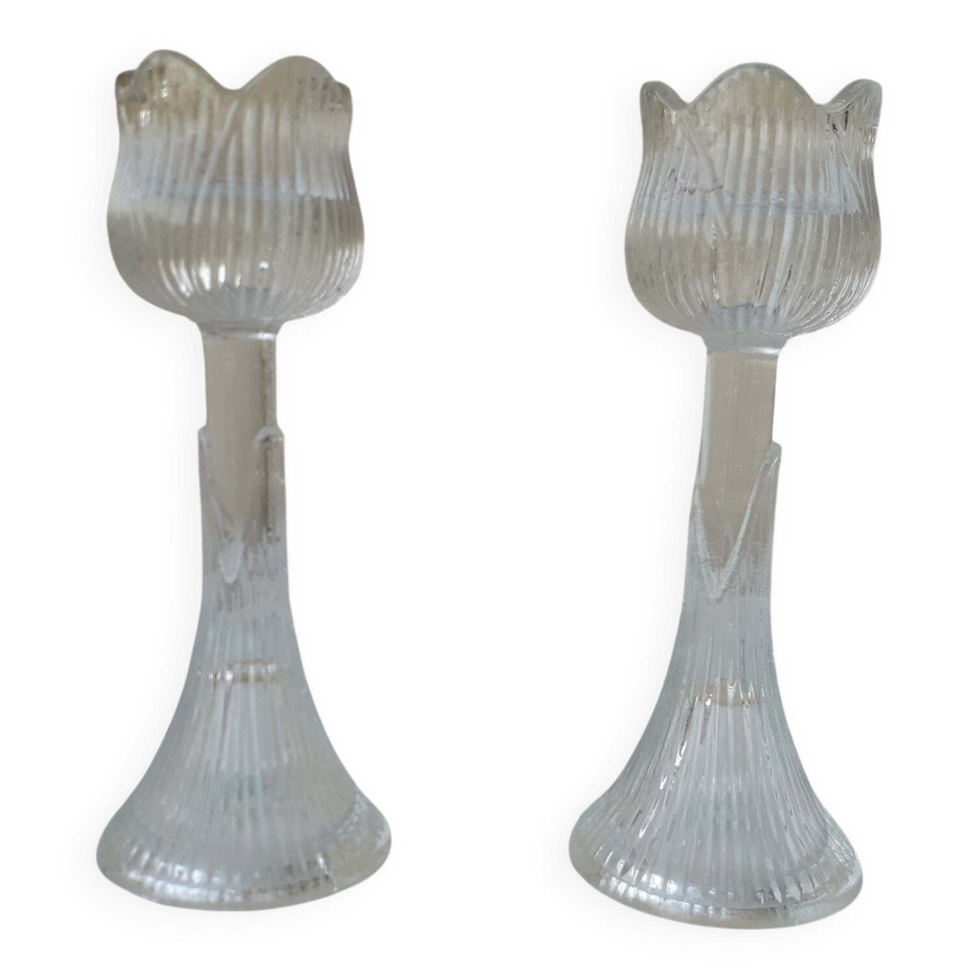Paire de bougeoirs verre