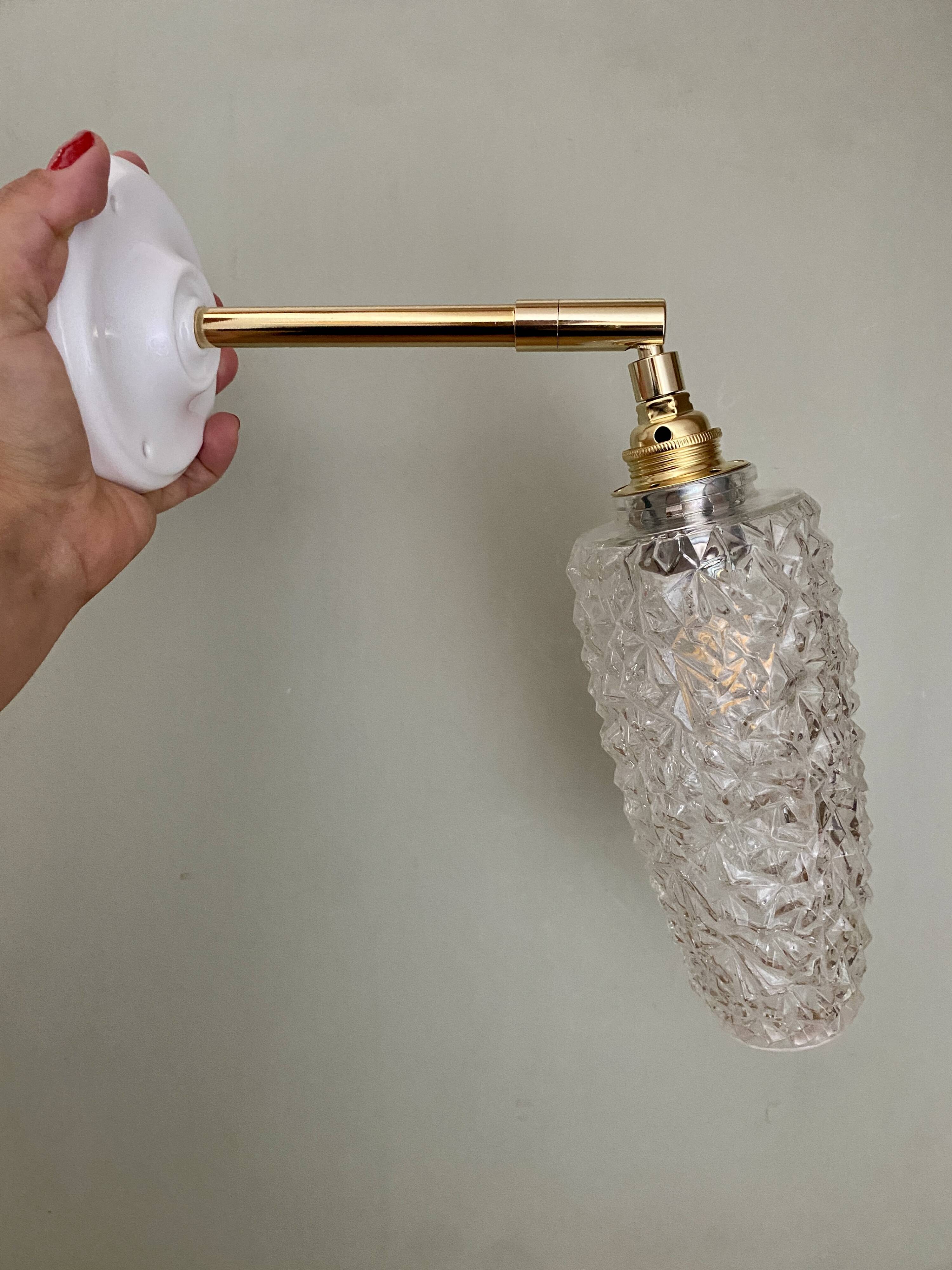 Vintage tulip wall light in diamond-point glass