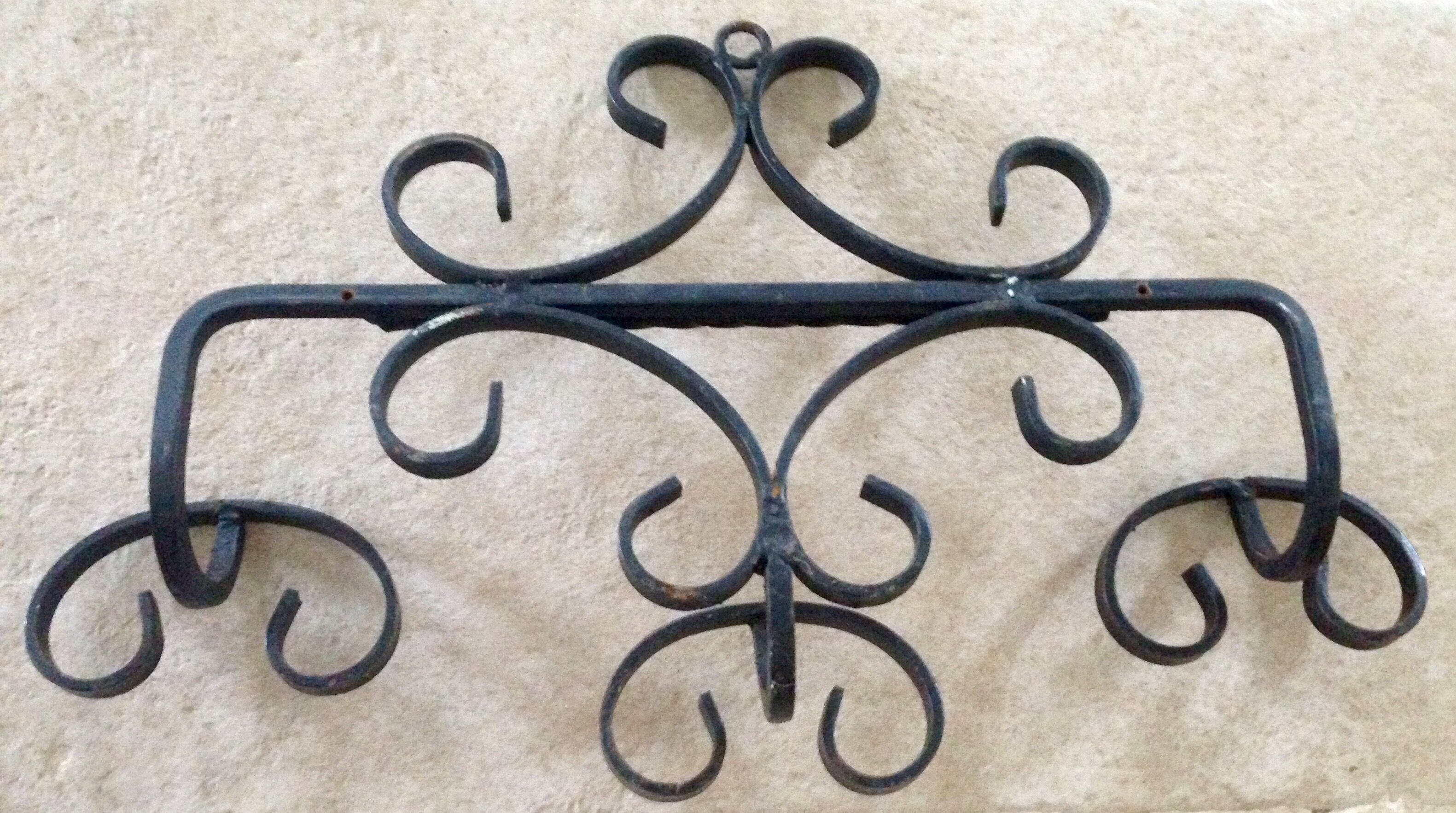 Door coats iron forged 3 hooks