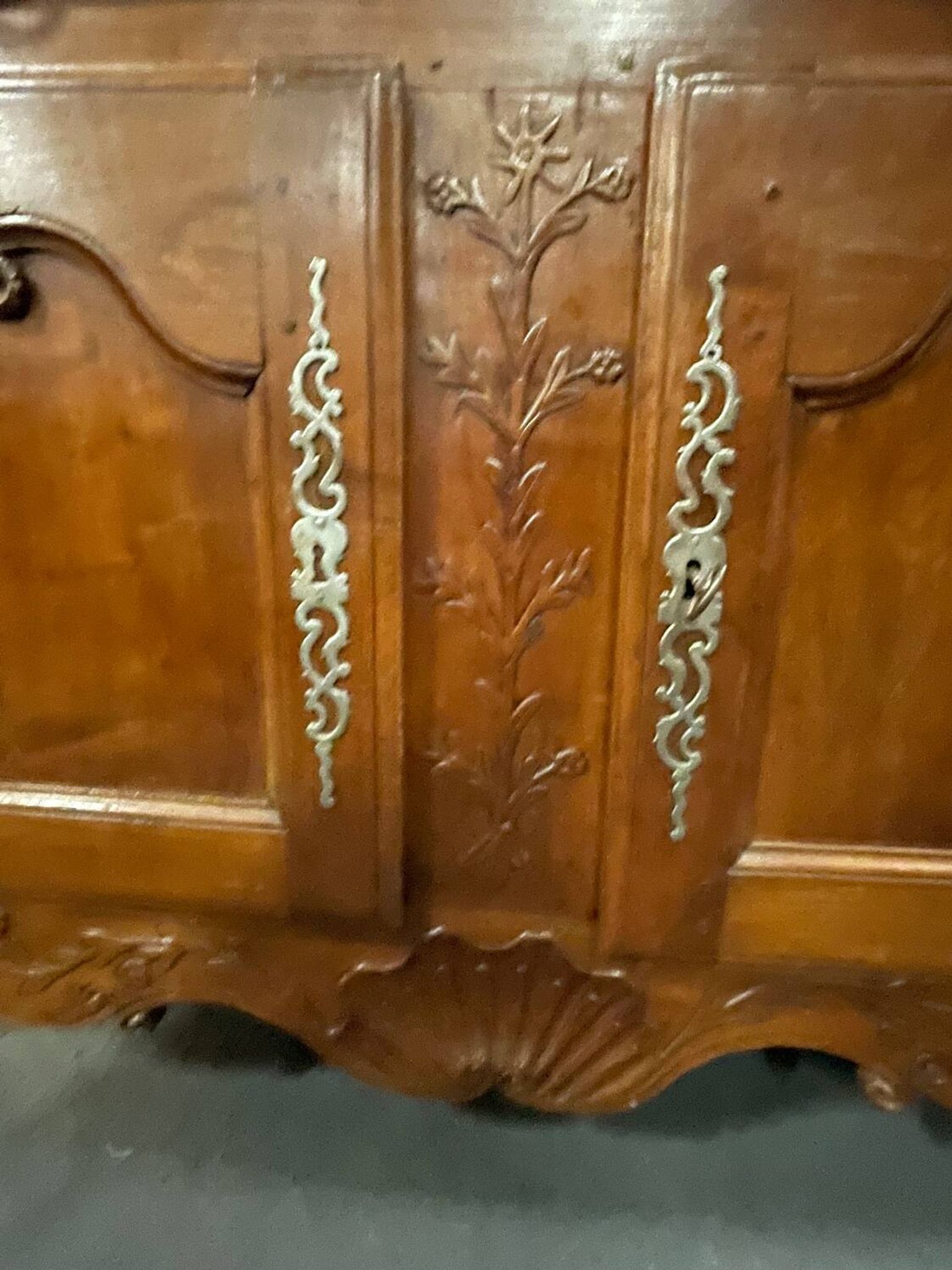 Buffet Louis XV