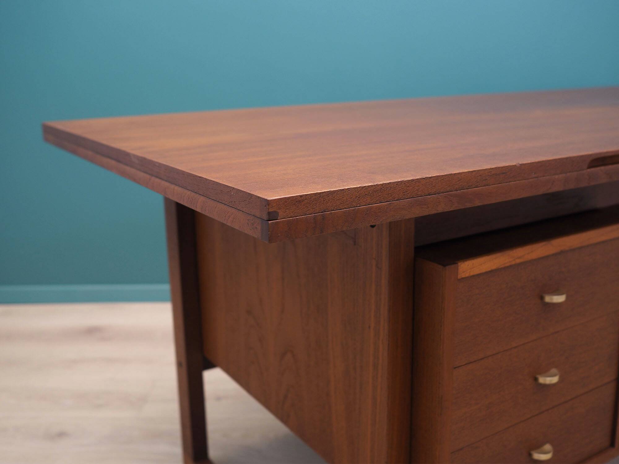 Teak desk, Danish design, 1970s, production: Denmark