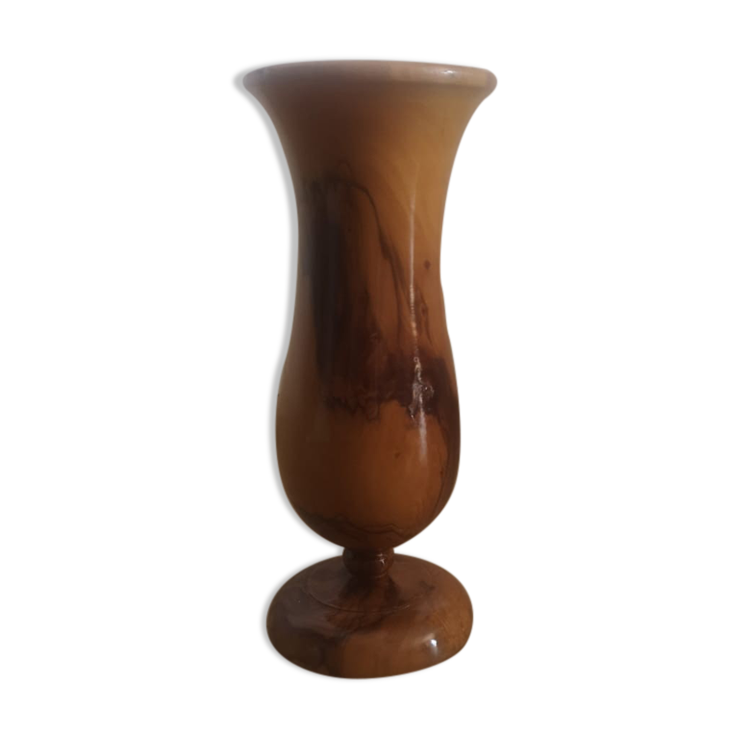 Vase style Médicis en bois d'olivier