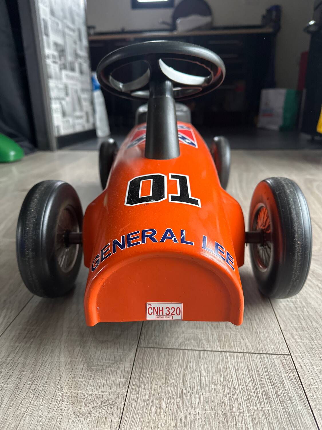 Customised General Lee carrier