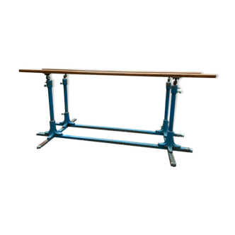 Vintage parallel bars